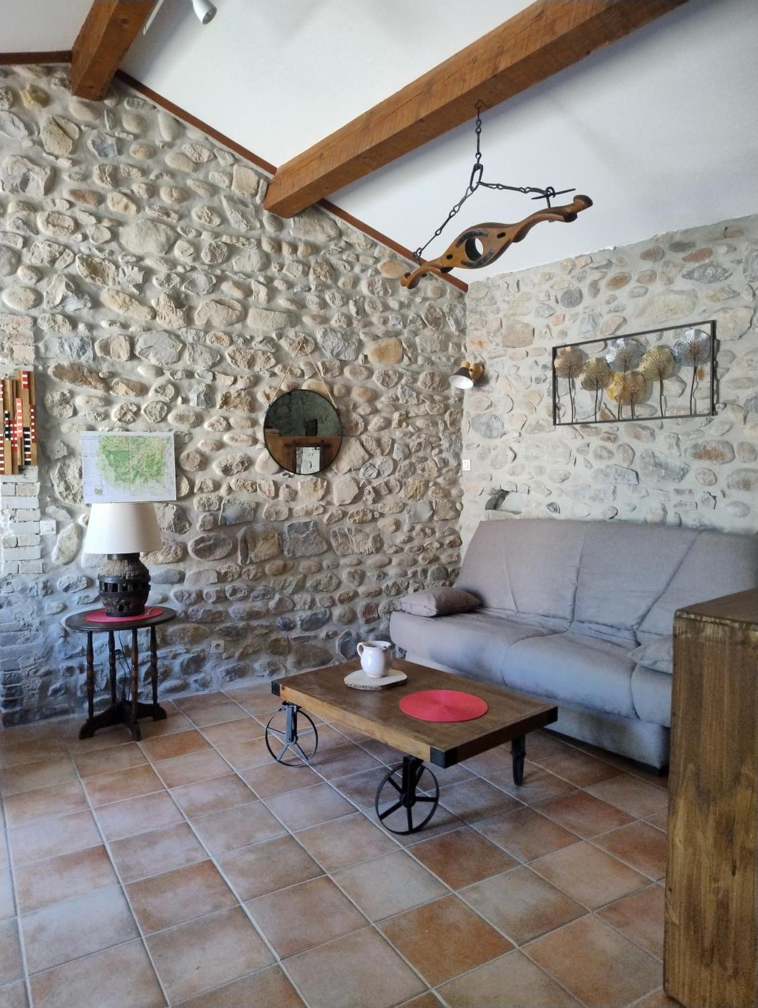 Lou Caladou Gite En Pierre Avec Bain A Remous Vallon-Pont-dʼArc Екстериор снимка